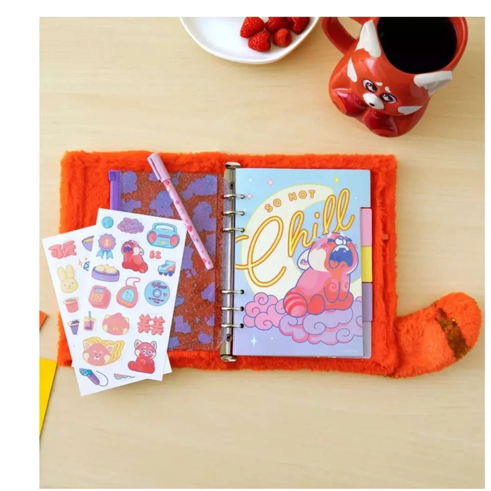 Disney / Pixar Turning Red Exclusive Stationery Set